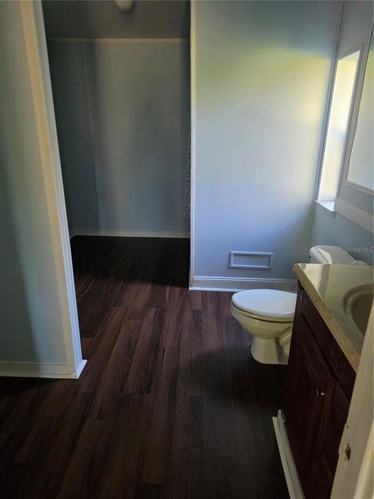 For Sale: $290,000 (3 beds, 2 baths, 1809 Square Feet)