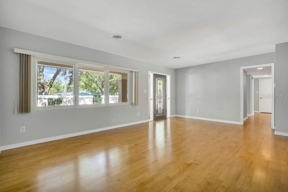 En Renta: $3,700 (3 camas, 3 baños, 1866 Pies cuadrados)