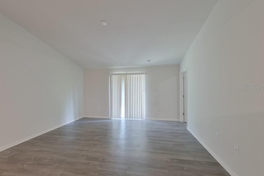For Rent: $1,425 (2 beds, 2 baths, 1120 Square Feet)