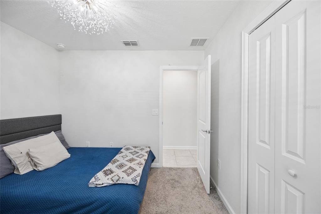 For Rent: $2,500 (4 beds, 2 baths, 1950 Square Feet)