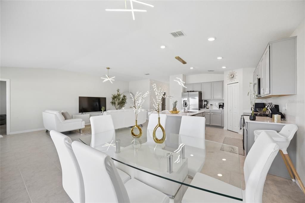 For Rent: $2,500 (4 beds, 2 baths, 1950 Square Feet)