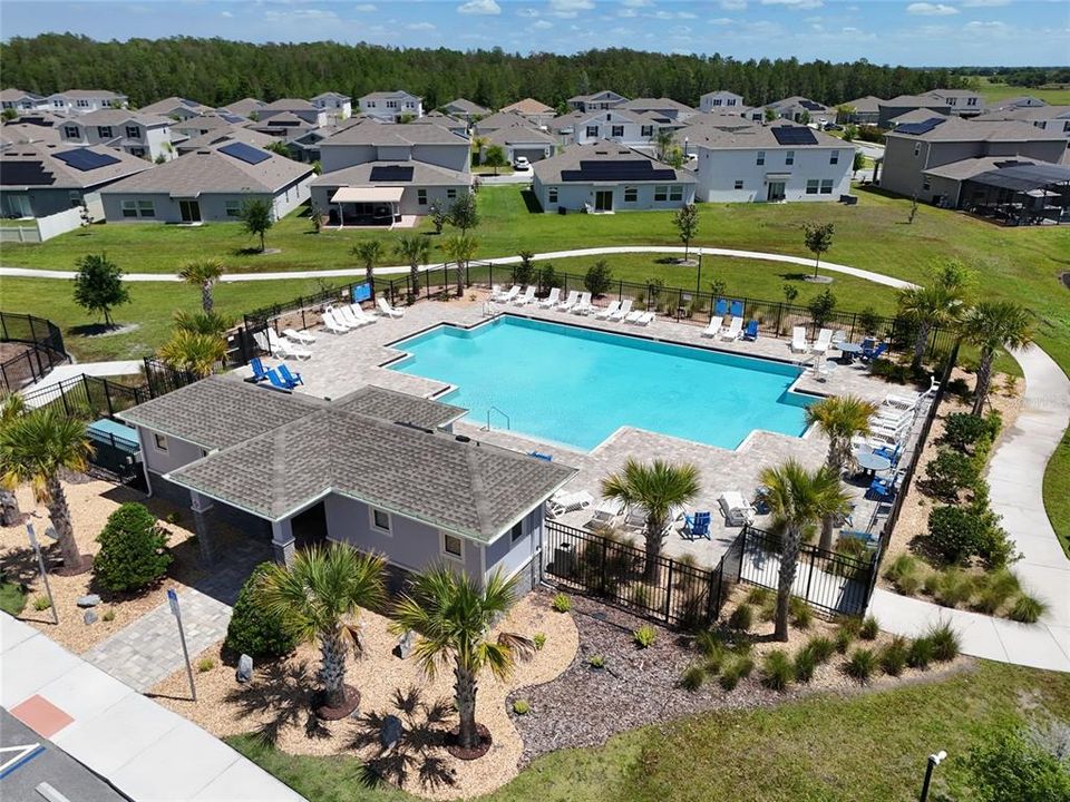 For Rent: $2,500 (4 beds, 2 baths, 1950 Square Feet)