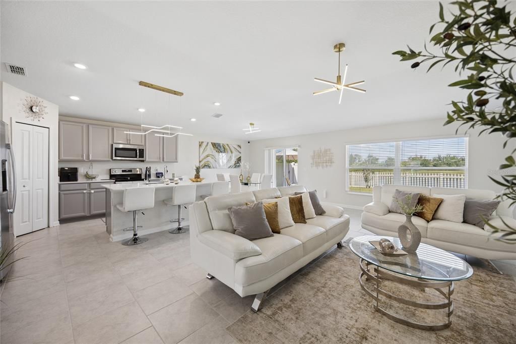 For Rent: $2,500 (4 beds, 2 baths, 1950 Square Feet)