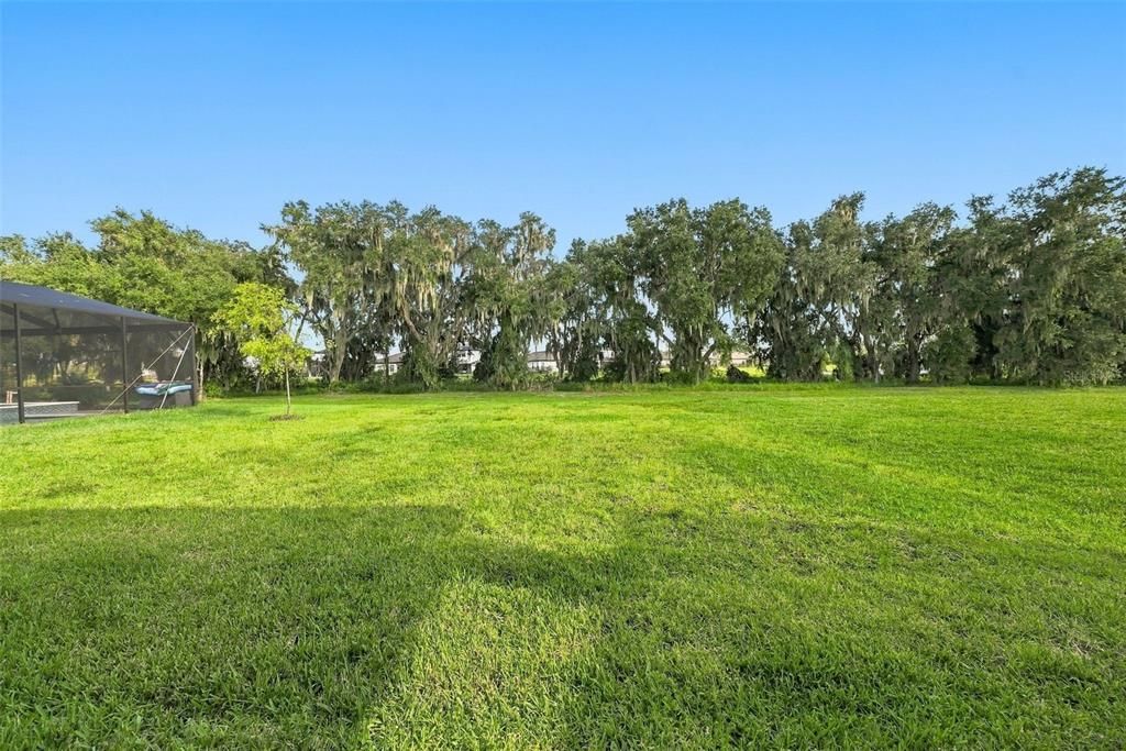 For Sale: $474,999 (4 beds, 2 baths, 2810 Square Feet)