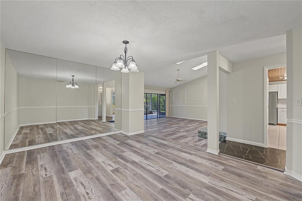 For Rent: $3,000 (3 beds, 2 baths, 2108 Square Feet)