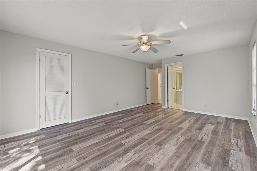 For Rent: $3,000 (3 beds, 2 baths, 2108 Square Feet)
