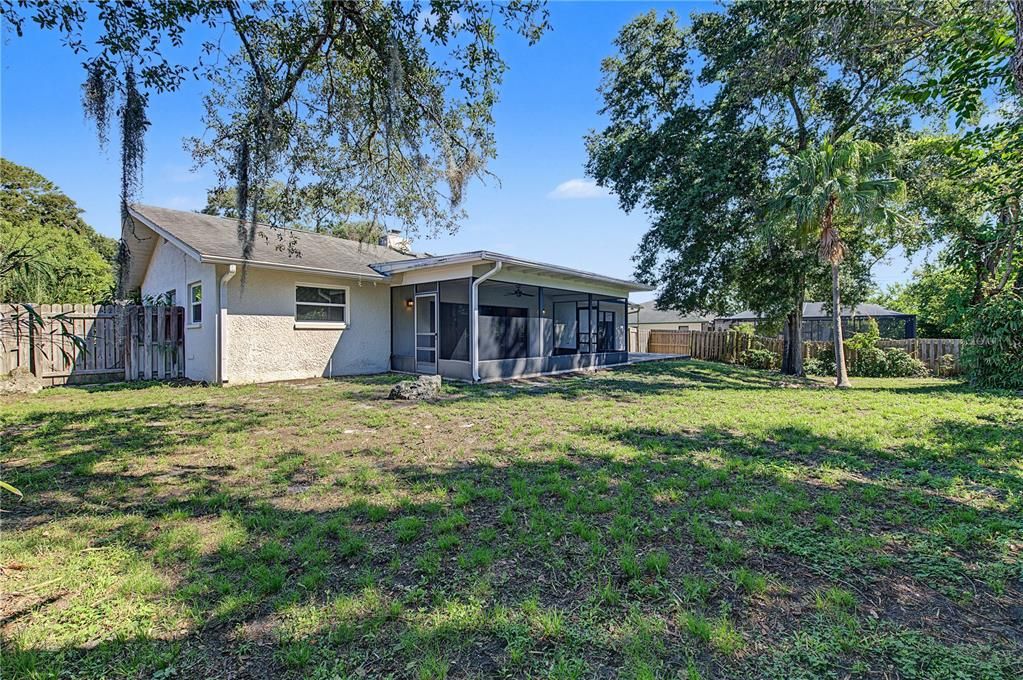 For Rent: $3,000 (3 beds, 2 baths, 2108 Square Feet)
