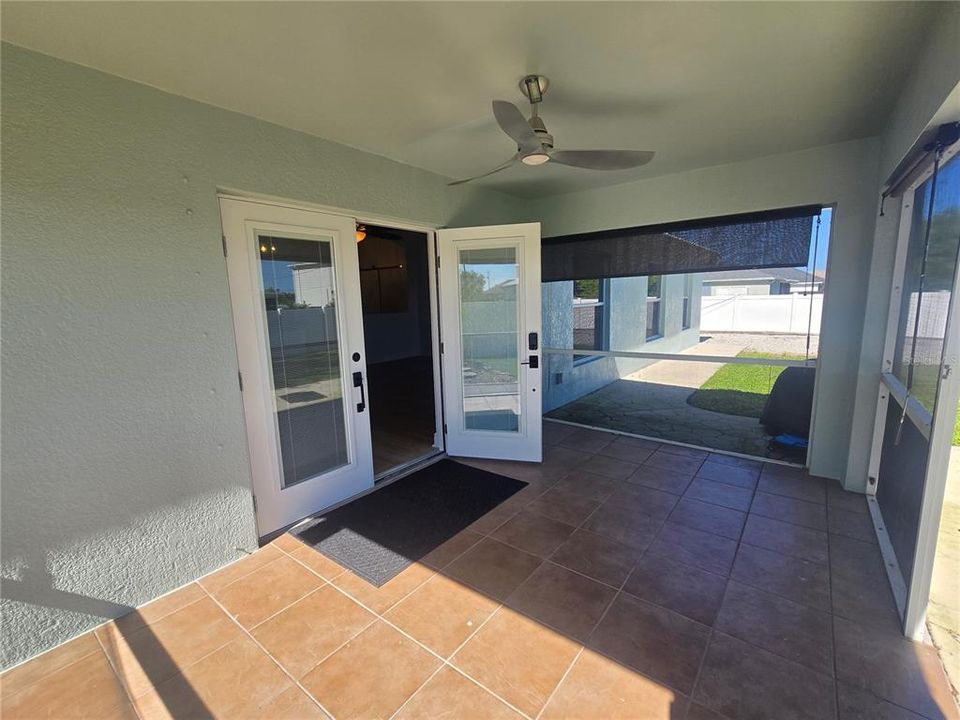 En Venta: $359,900 (3 camas, 2 baños, 1993 Pies cuadrados)