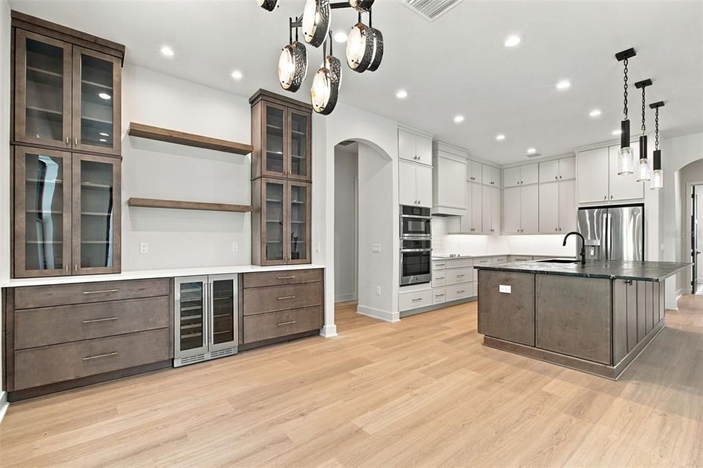 For Sale: $1,485,000 (4 beds, 4 baths, 3972 Square Feet)