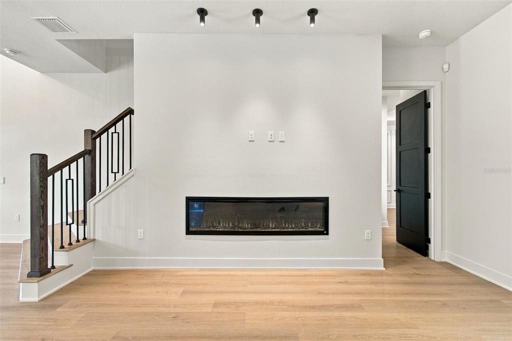 For Sale: $1,485,000 (4 beds, 4 baths, 3972 Square Feet)