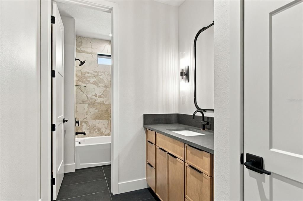 For Sale: $1,485,000 (4 beds, 4 baths, 3972 Square Feet)