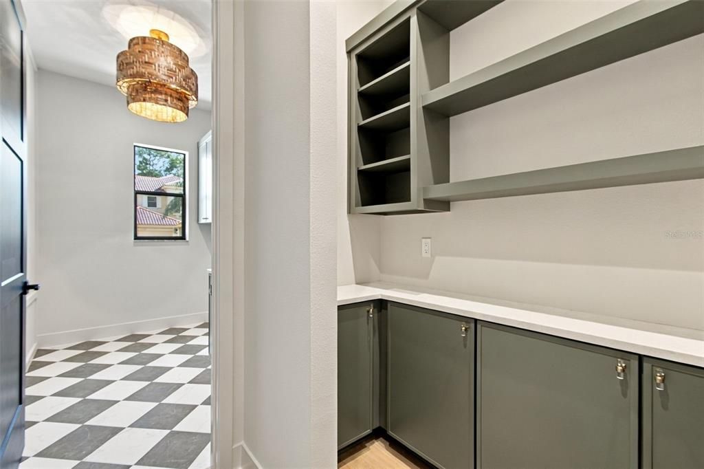 For Sale: $1,485,000 (4 beds, 4 baths, 3972 Square Feet)