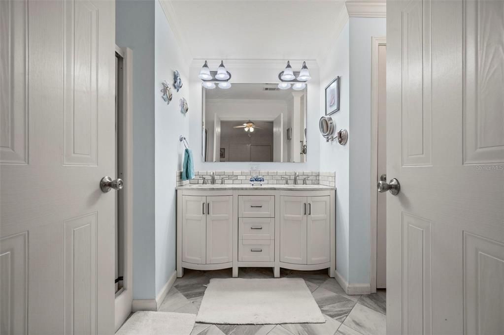 For Sale: $155,000 (2 beds, 2 baths, 1269 Square Feet)