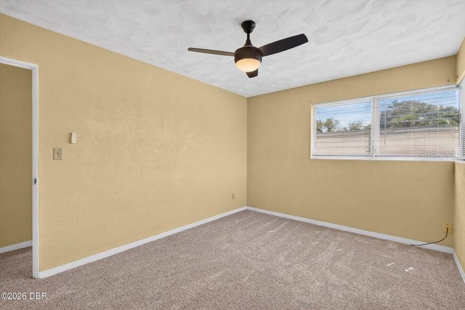 For Sale: $245,000 (3 beds, 2 baths, 1178 Square Feet)