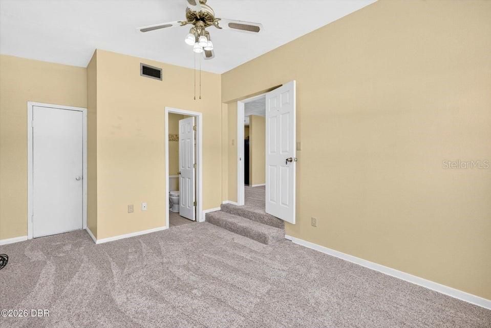 For Sale: $245,000 (3 beds, 2 baths, 1178 Square Feet)