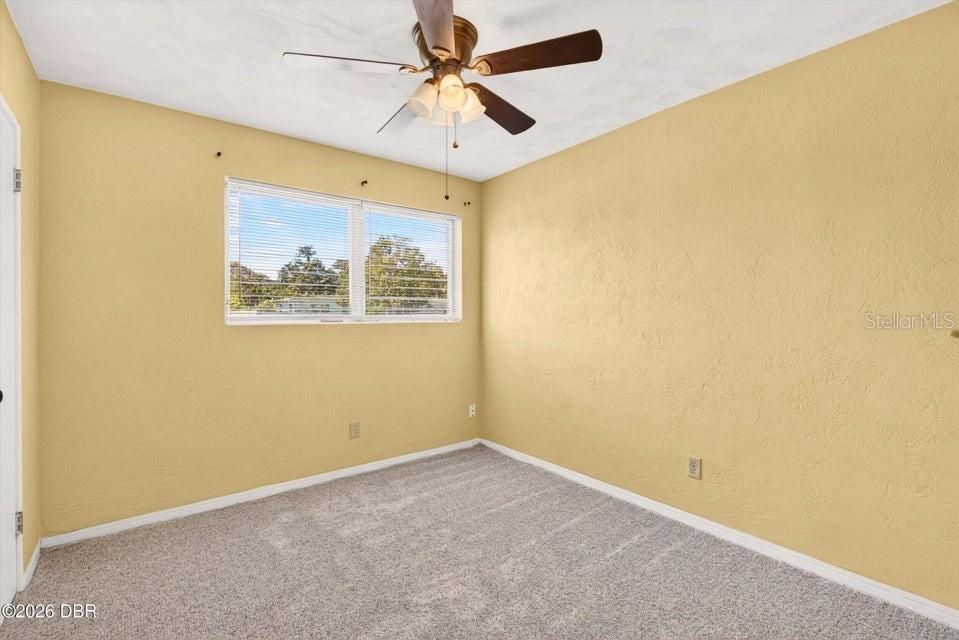 For Sale: $245,000 (3 beds, 2 baths, 1178 Square Feet)