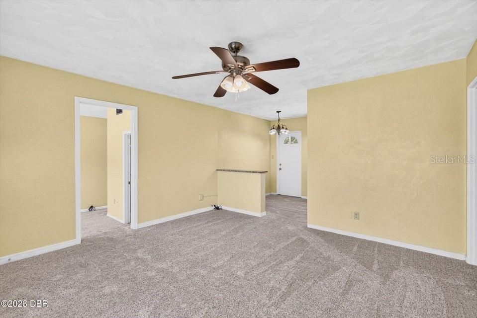 For Sale: $245,000 (3 beds, 2 baths, 1178 Square Feet)