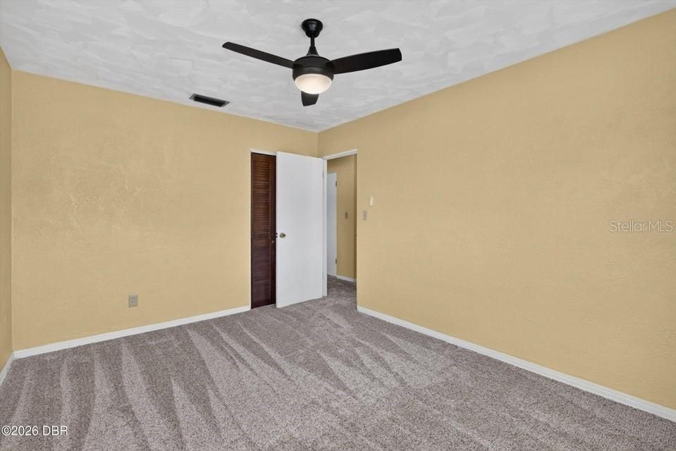 For Sale: $245,000 (3 beds, 2 baths, 1178 Square Feet)