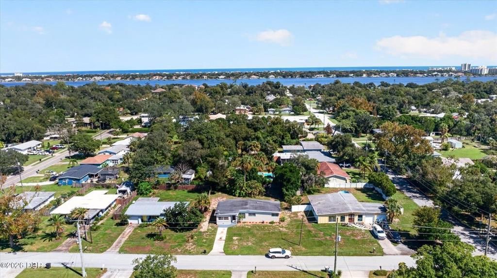 For Sale: $245,000 (3 beds, 2 baths, 1178 Square Feet)