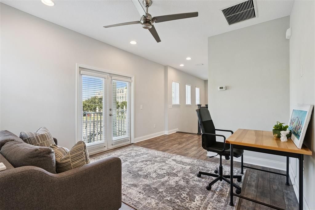 Active With Contract: $519,000 (2 beds, 2 baths, 1782 Square Feet)