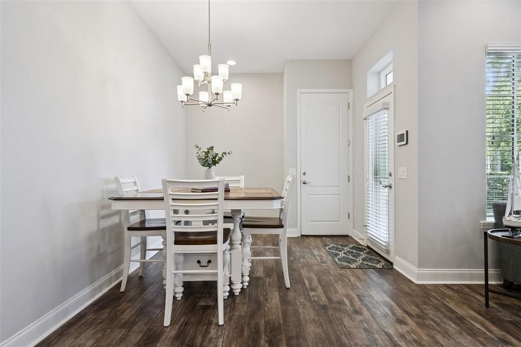 Active With Contract: $519,000 (2 beds, 2 baths, 1782 Square Feet)