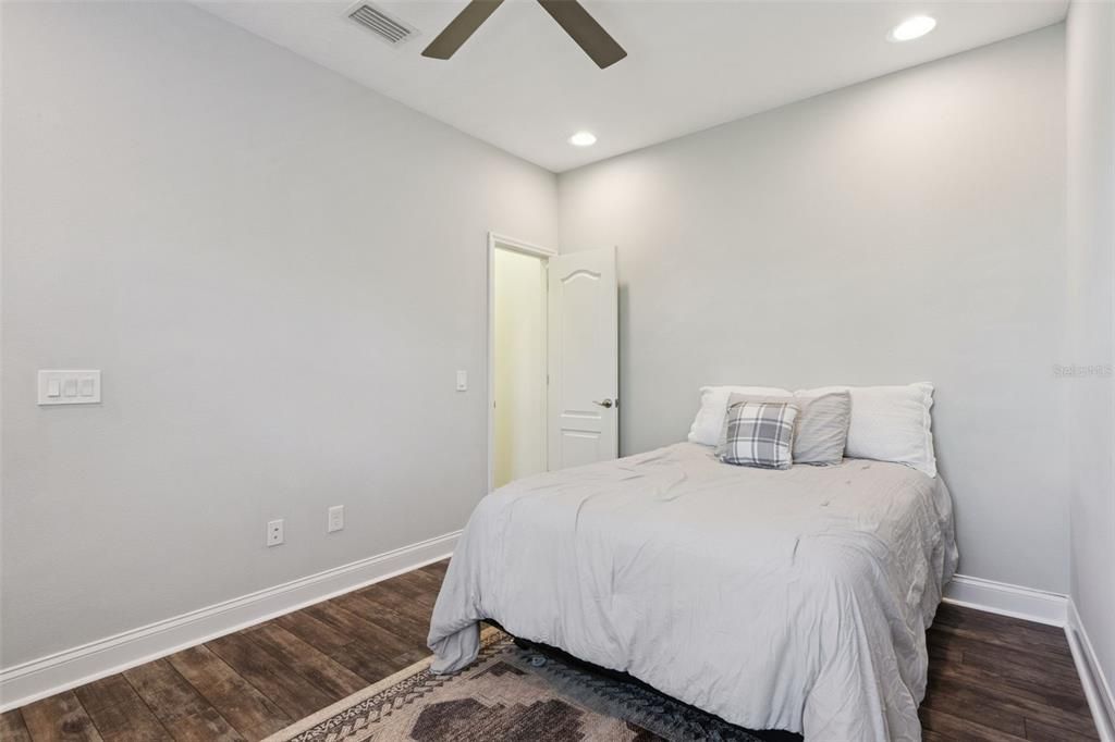 Active With Contract: $519,000 (2 beds, 2 baths, 1782 Square Feet)