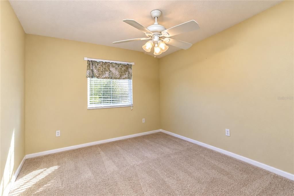 For Sale: $199,900 (2 beds, 2 baths, 1158 Square Feet)