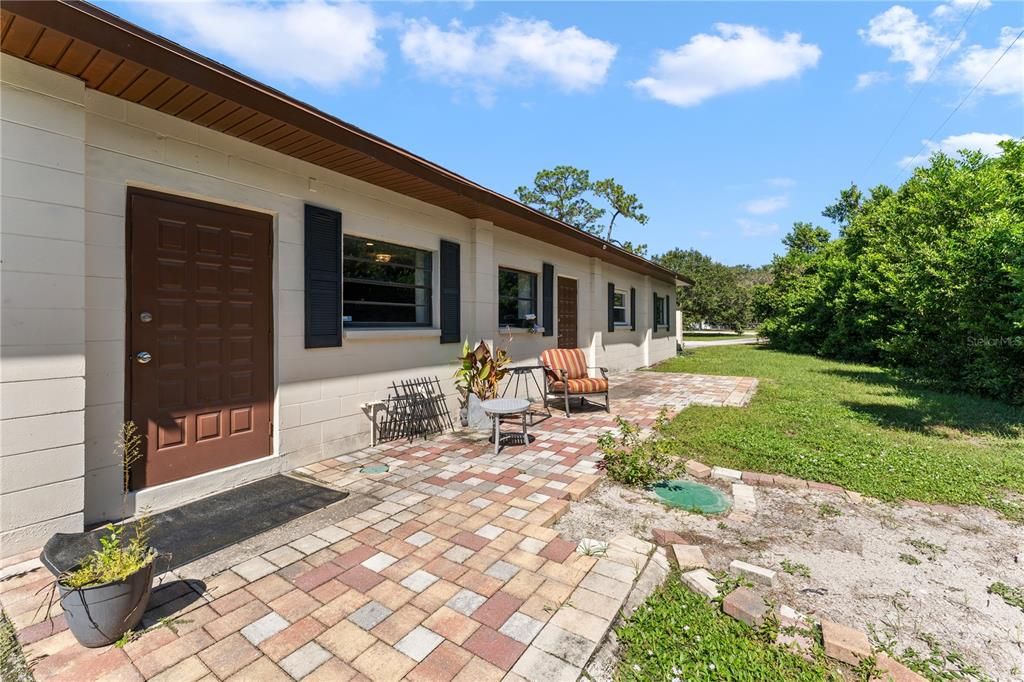 For Sale: $875,000 (0 beds, 0 baths, 5675 Square Feet)