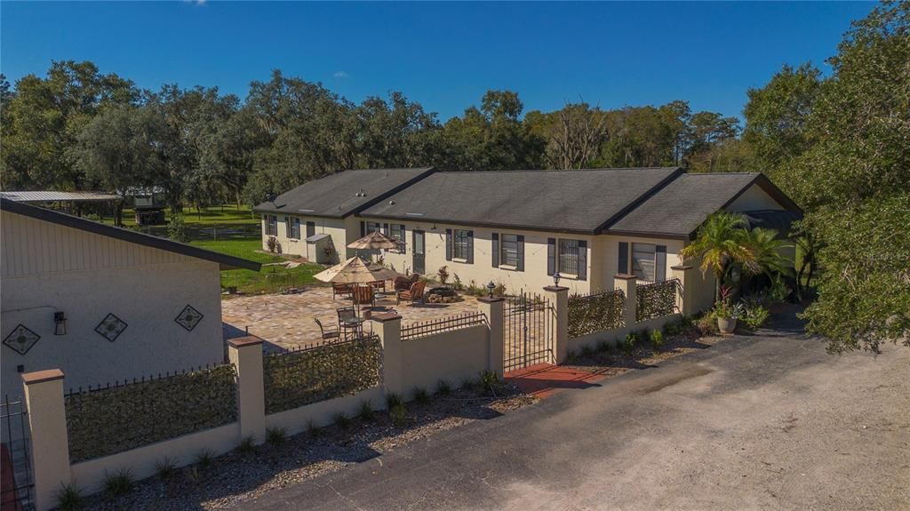 For Sale: $875,000 (0 beds, 0 baths, 5675 Square Feet)