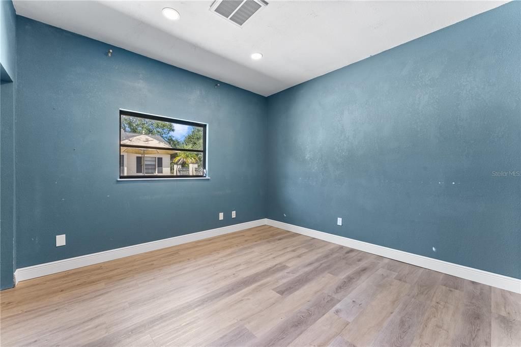 For Sale: $875,000 (0 beds, 0 baths, 5675 Square Feet)
