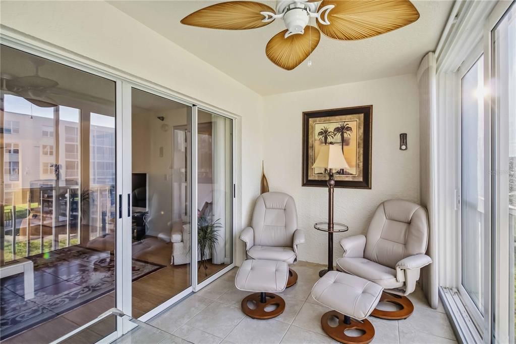 For Sale: $220,000 (2 beds, 2 baths, 1152 Square Feet)