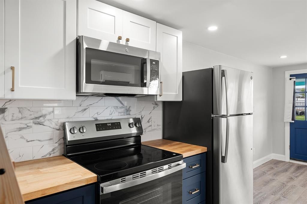 En Venta: $549,000 (0 camas, 0 baños, 1264 Pies cuadrados)