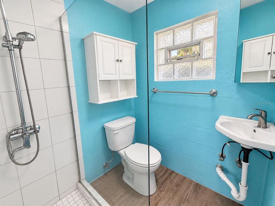 En Venta: $549,000 (0 camas, 0 baños, 1264 Pies cuadrados)