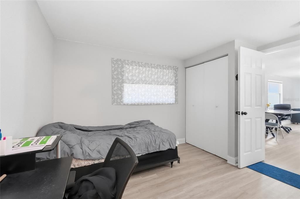 For Sale: $490,000 (6 beds, 0 baths, 1992 Square Feet)