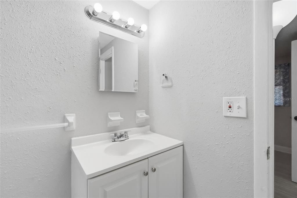 For Sale: $490,000 (6 beds, 0 baths, 1992 Square Feet)