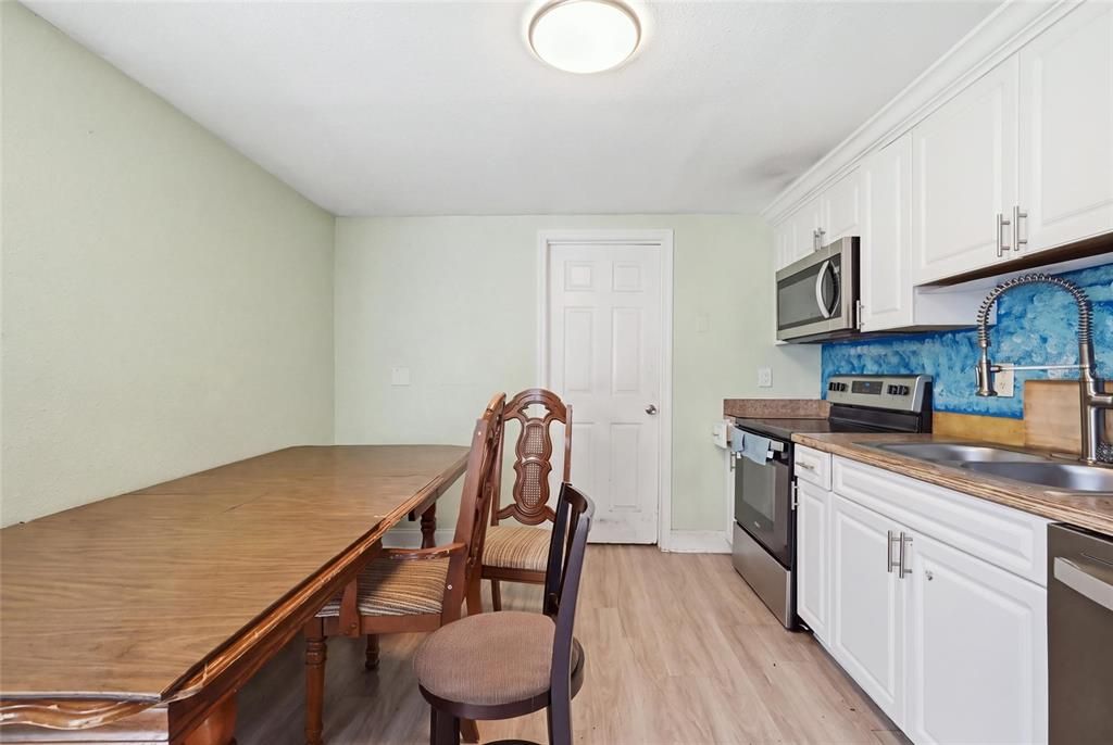 For Sale: $490,000 (6 beds, 0 baths, 1992 Square Feet)