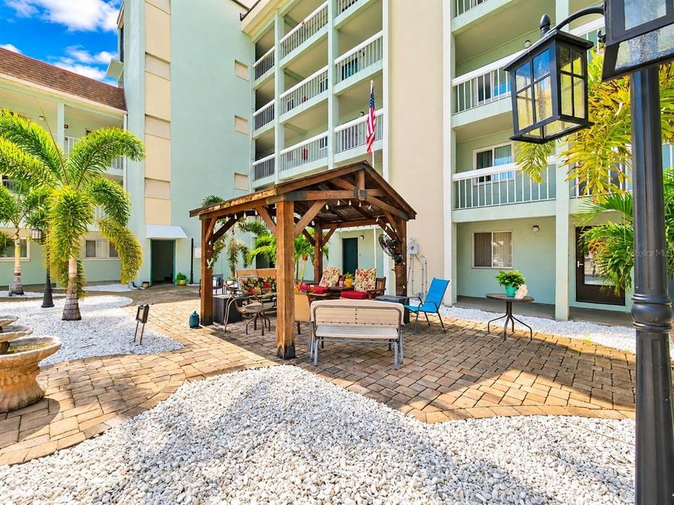 En Venta: $149,999 (2 camas, 2 baños, 860 Pies cuadrados)