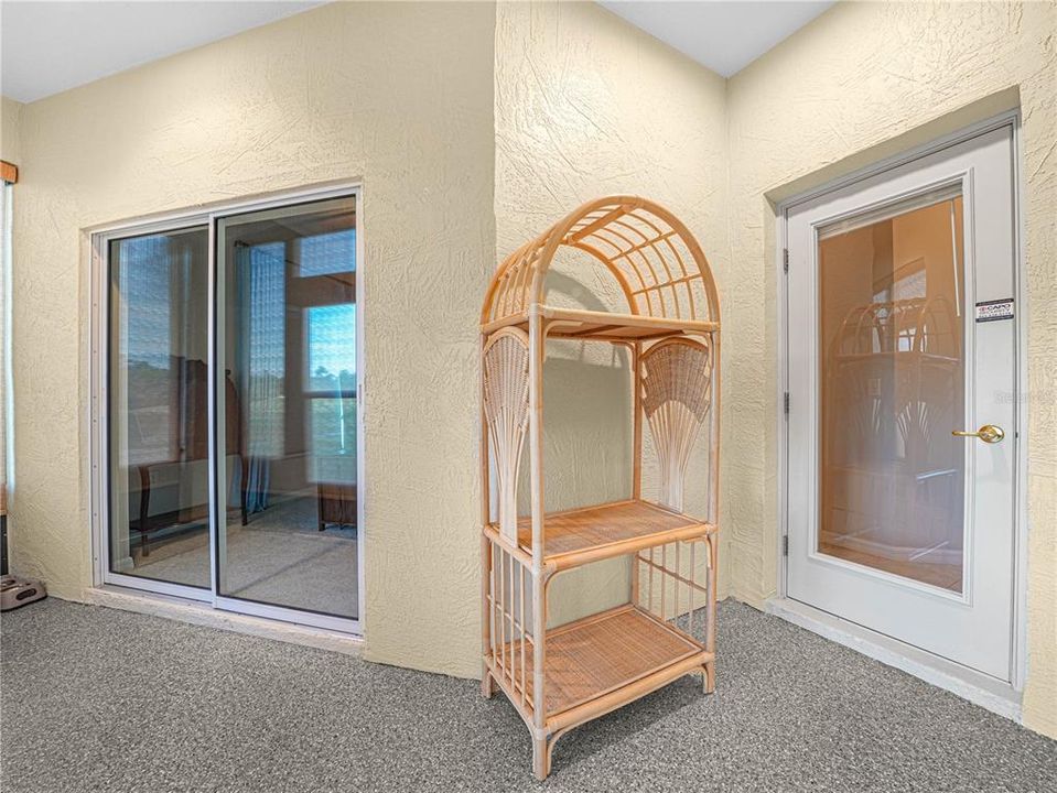 En Venta: $415,000 (3 camas, 2 baños, 2229 Pies cuadrados)