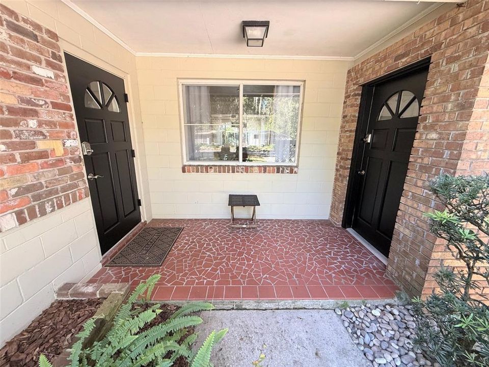 En Venta: $524,900 (4 camas, 4 baños, 2304 Pies cuadrados)
