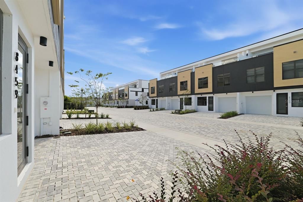 En Renta: $4,000 (4 camas, 3 baños, 2143 Pies cuadrados)