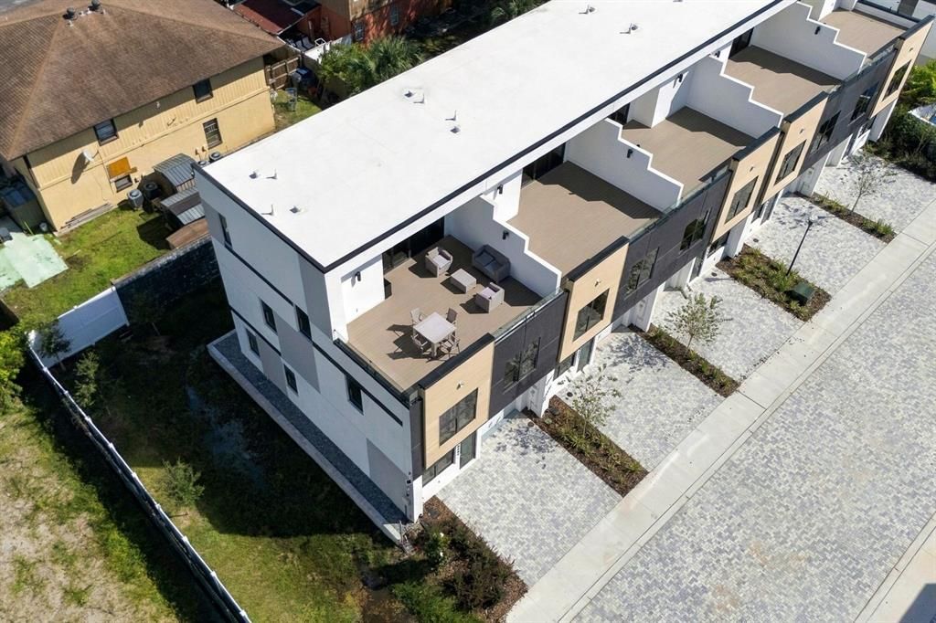 En Renta: $4,000 (4 camas, 3 baños, 2143 Pies cuadrados)