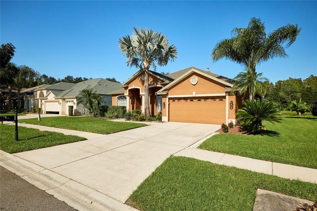 For Sale: $674,900 (4 beds, 3 baths, 2898 Square Feet)