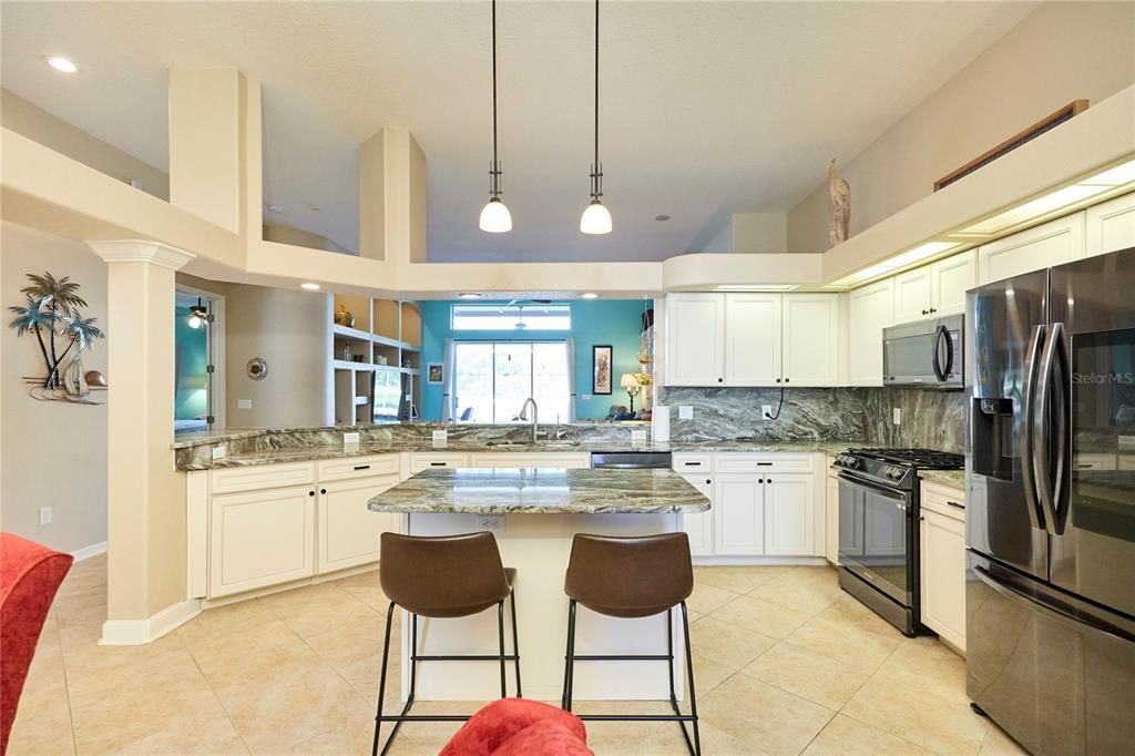 For Sale: $674,900 (4 beds, 3 baths, 2898 Square Feet)