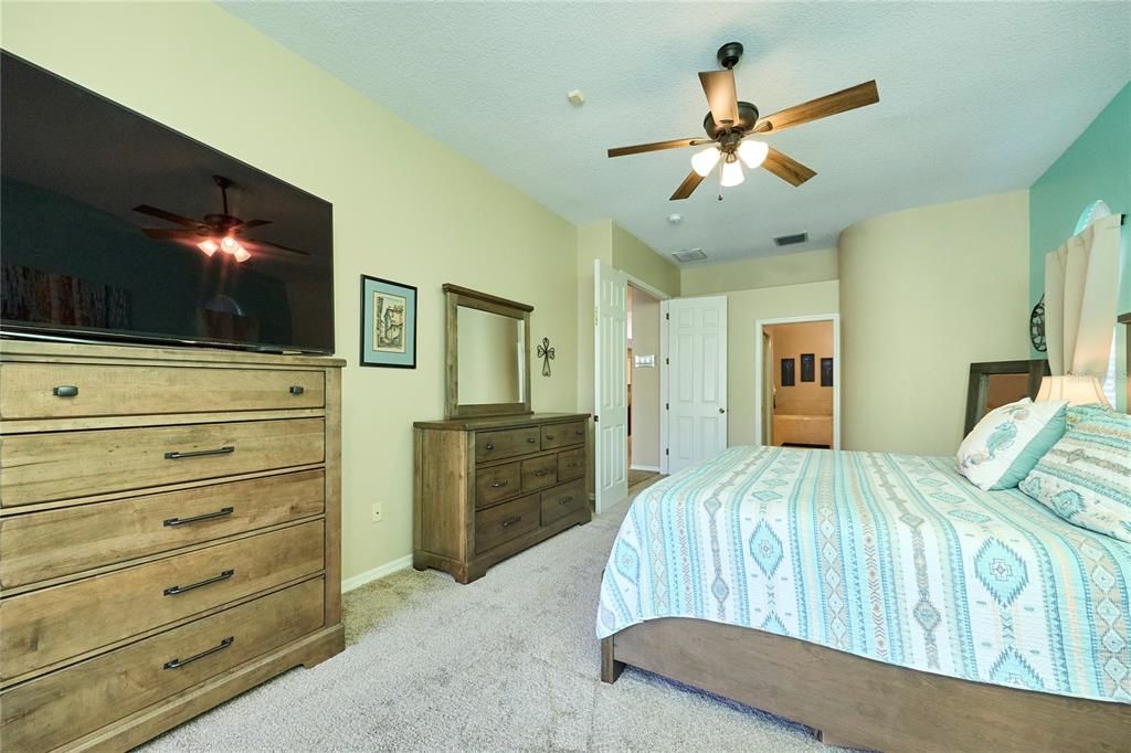 For Sale: $674,900 (4 beds, 3 baths, 2898 Square Feet)