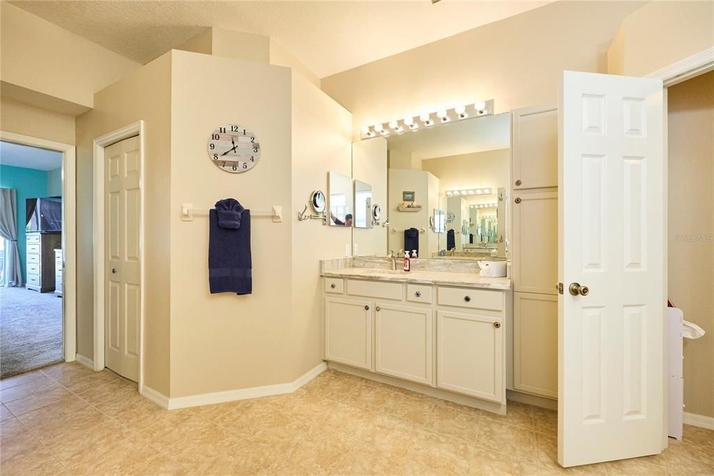 For Sale: $674,900 (4 beds, 3 baths, 2898 Square Feet)