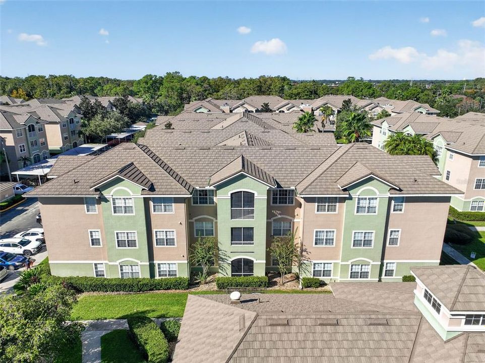 For Sale: $190,000 (2 beds, 2 baths, 1107 Square Feet)