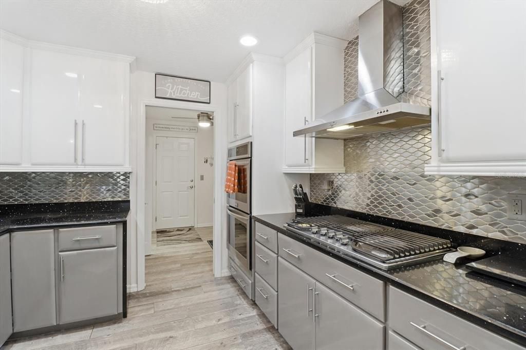 En Venta: $440,000 (3 camas, 2 baños, 2102 Pies cuadrados)