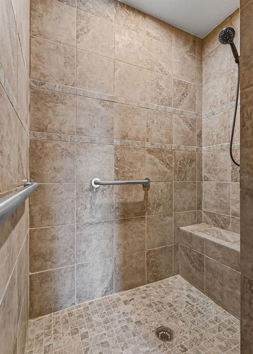 На продажу: $415,000 (3 спален, 2 ванн, 1674 Квадратных фут)