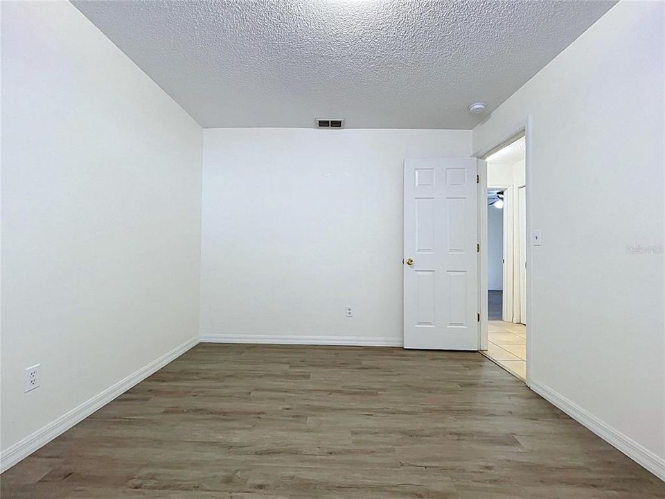 En Venta: $329,000 (3 camas, 2 baños, 1200 Pies cuadrados)