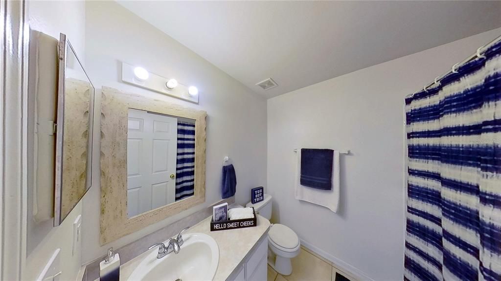En Venta: $329,000 (3 camas, 2 baños, 1200 Pies cuadrados)
